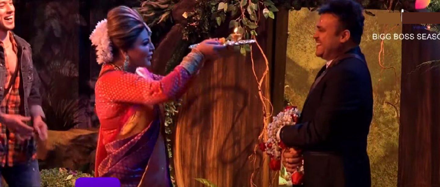 Pati, Patni Aur Drama! Rakhi Sawant Might Dump Her Husband On National Television &amp; It&#8217;s More Twisted Than We Know