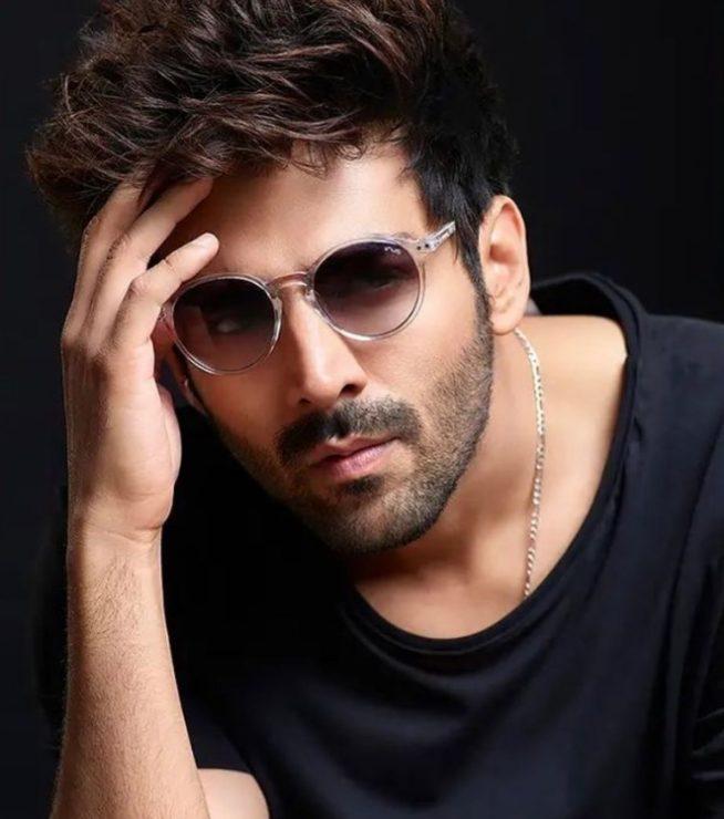 Controversy&#8217;s Favourite Child: This Producer Just Called Kartik Aaryan Unprofessional &amp; We&#8217;re Shocked