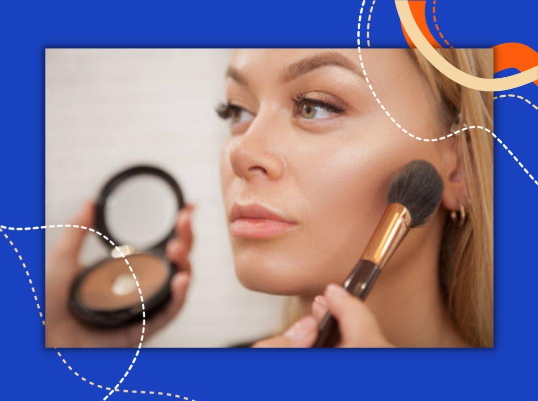 It’s Glow Time: Here&#8217;s How To Correctly Apply A Liquid Highlighter For Dewy, Lit-From-Within Skin
