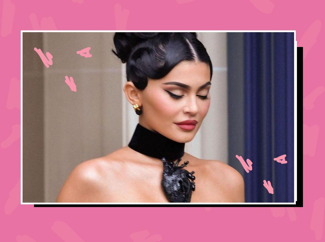 Kylie Jenner Emerged In A Gothic Beauty Avatar At Paris Fashion Week &amp; We’re Entranced
