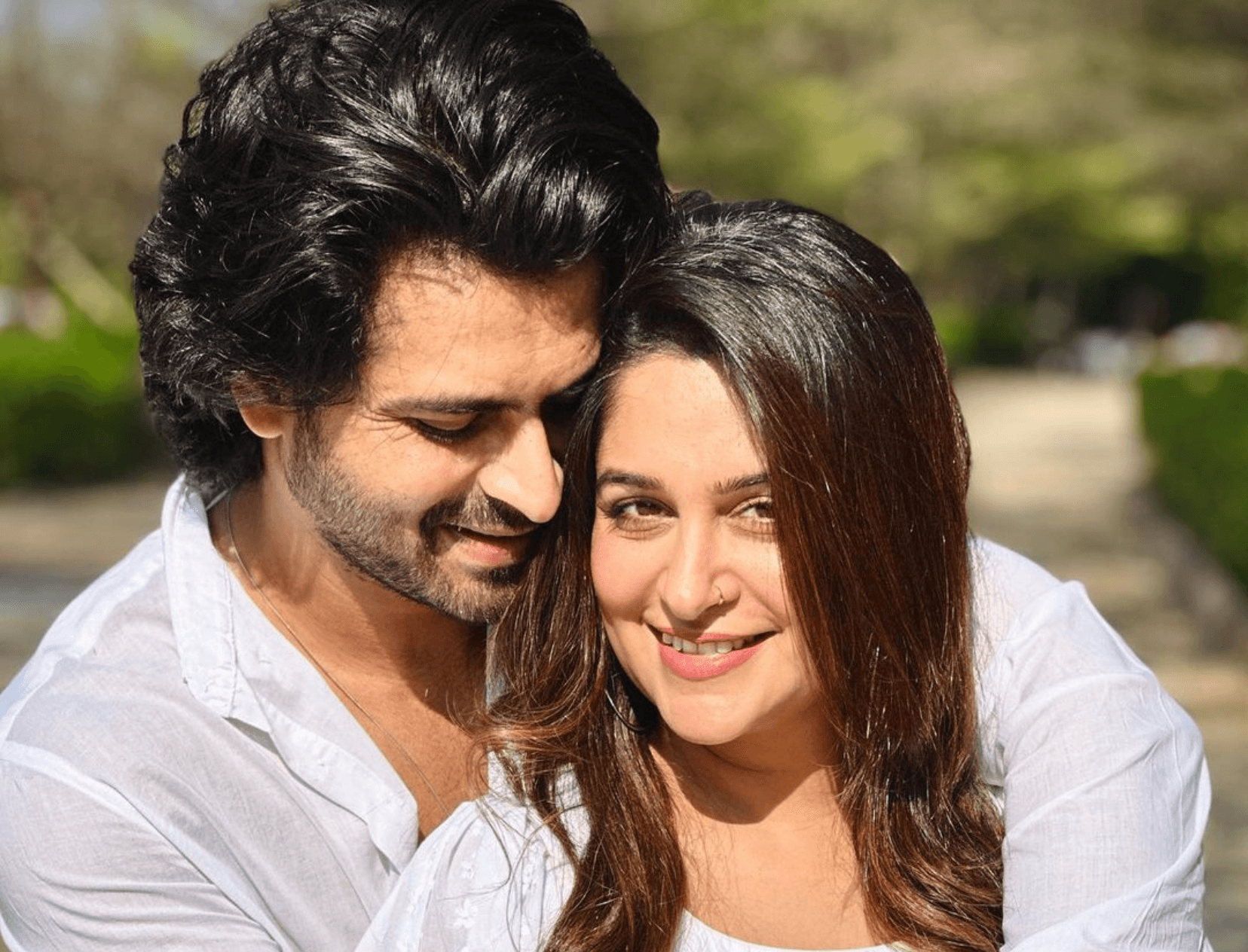 Shoaib Ibrahim Drops First Picture Of New Mommy Dipika Kakkar Post Delivery!