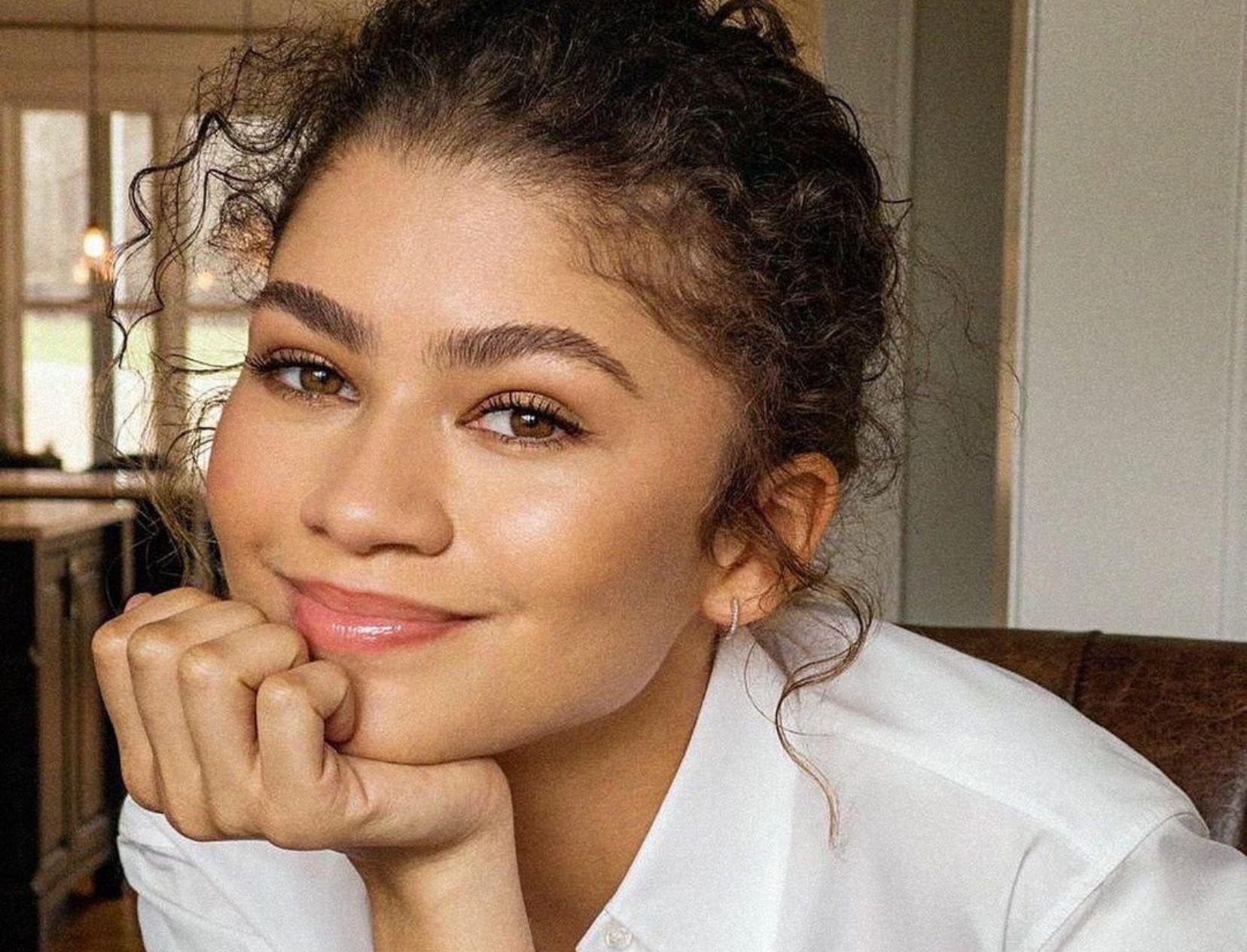 Love Selfies? Try Zendaya’s Hack For Glowing Skin Before Your Next Photo Sesh